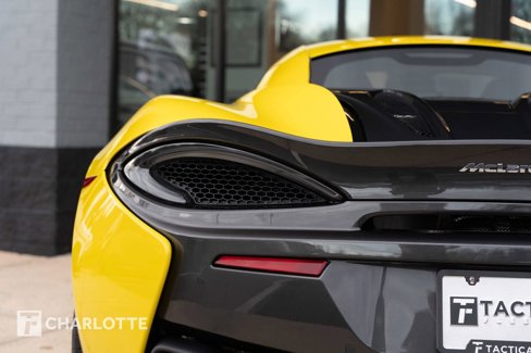 Used 2018 McLaren 570S Coupe image 15