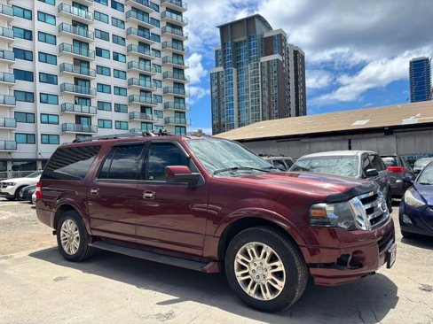 Used 2013 Ford Expedition EL Limited image 3
