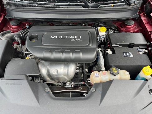 Used 2019 Jeep Cherokee Limited image 22
