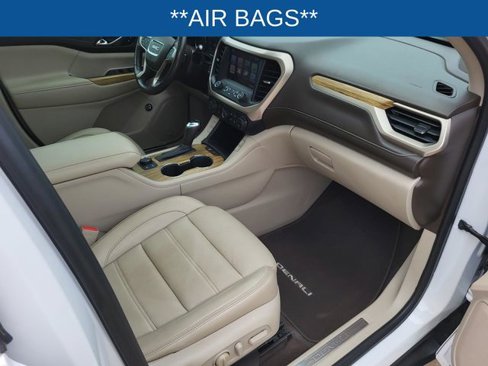 Used 2019 GMC Acadia Denali w/ Technology Package image 10