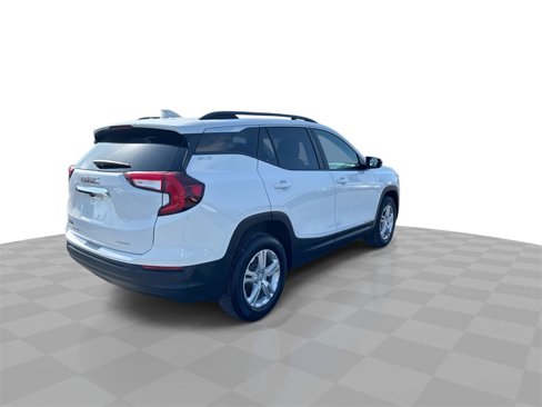 Certified 2022 GMC Terrain SLE w/ Driver Convenience Package image 8