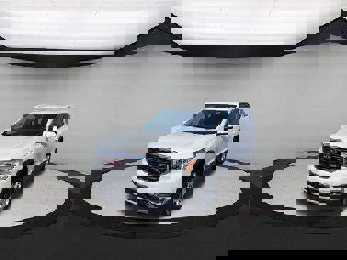 Used 2019 GMC Acadia SLE image 4