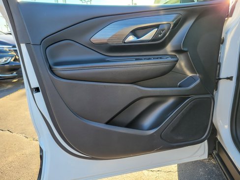 Used 2020 GMC Terrain SLT image 15