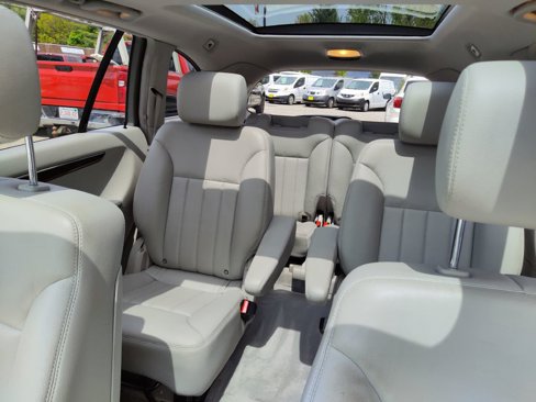 Used 2006 Mercedes-Benz R 500 4MATIC image 29