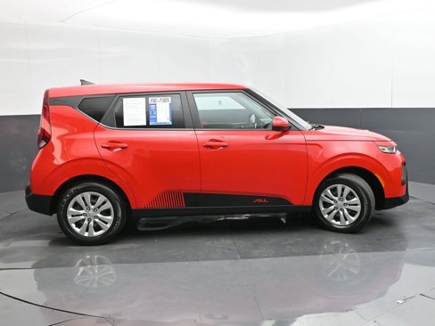 Used 2020 Kia Soul LX image 7