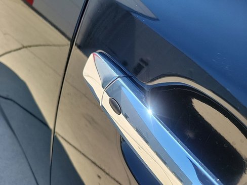 Certified 2023 Nissan Leaf S image 10
