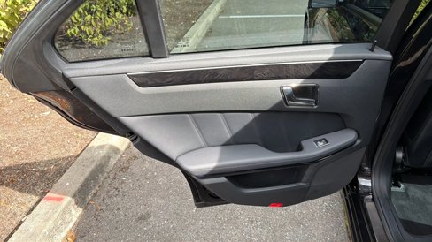 Used 2010 Mercedes-Benz E 63 AMG Sedan image 21