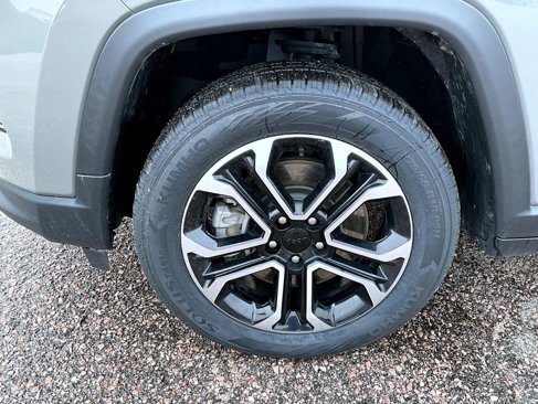 Certified 2023 Jeep Compass Limited image 22