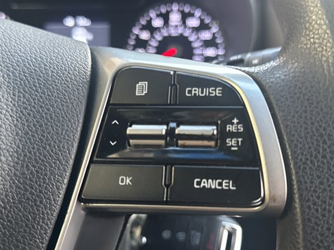 Used 2019 Kia Sorento AWD V6 image 20