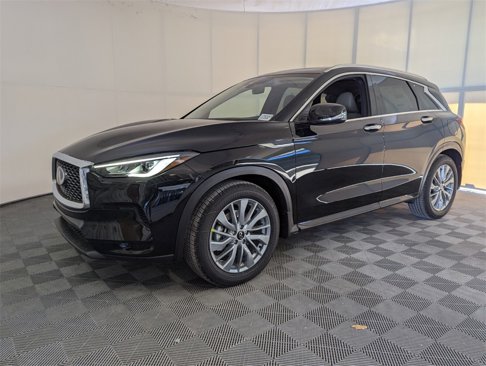 New 2025 INFINITI QX50 Luxe image 4