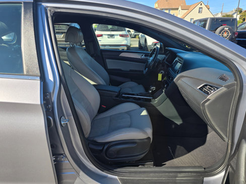 Used 2017 Hyundai Sonata Sport 2.0T image 14
