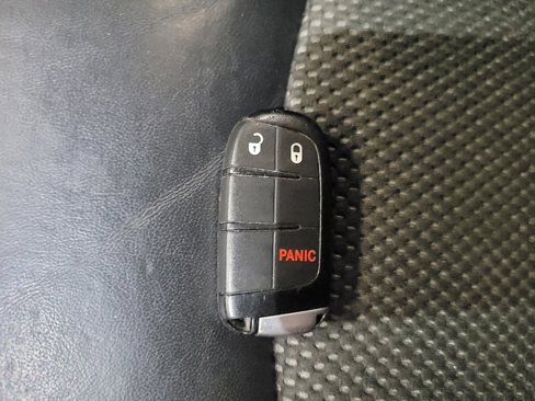 Used 2019 Dodge Journey Crossroad image 32