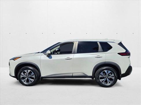 Used 2022 Nissan Rogue SV image 9