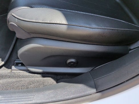 Used 2018 Mercedes-Benz E 300 image 13