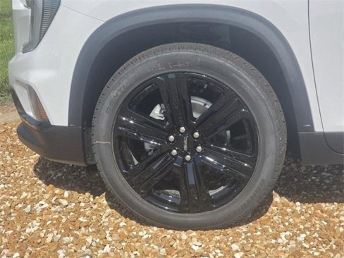 New 2025 GMC Acadia Elevation w/ Elevation Premium Package image 16