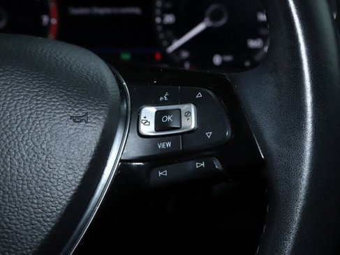 Used 2019 Volkswagen Tiguan SEL image 24