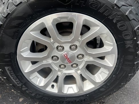 Used 2017 GMC Sierra 1500 4x4 Double Cab image 9