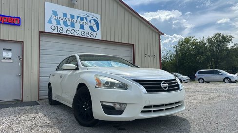 Used 2015 Nissan Altima 2.5 S image 1