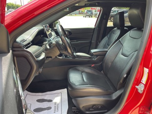 Used 2022 Jeep Compass Limited w/ (RED) Package image 8