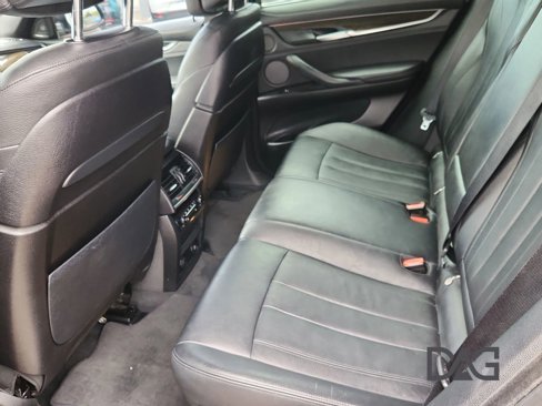 Used 2015 BMW X6 xDrive50i image 16