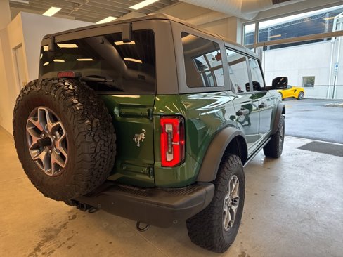 Used 2024 Ford Bronco Badlands image 19