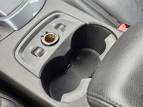 Used 2013 Ford Focus Titanium w/ Titanium Handling Pkg image 28