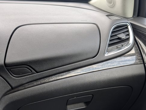 Used 2015 Buick Encore FWD image 16