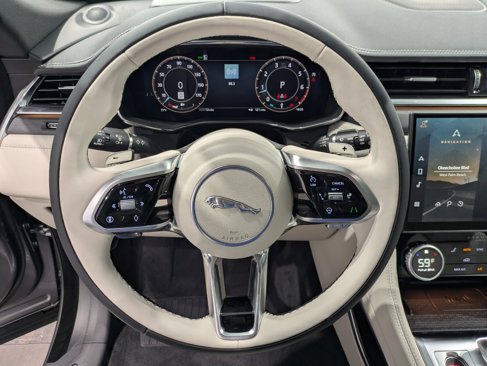 New 2026 Jaguar F-PACE R-Dynamic S image 15