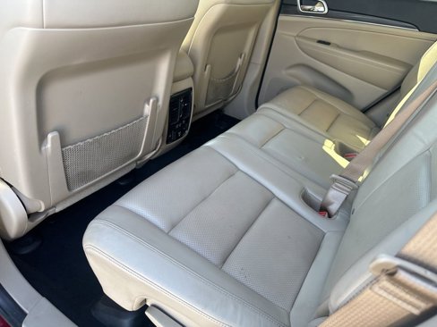 Certified 2020 Jeep Grand Cherokee Limited w/ Luxury Group II image 19