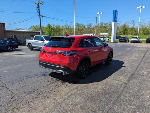 New 2025 Honda HR-V Sport image 3