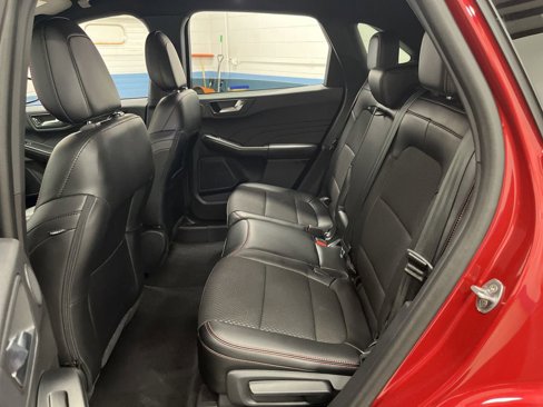 Used 2024 Ford Escape ST-Line Select w/ Tech Pack #2 image 29