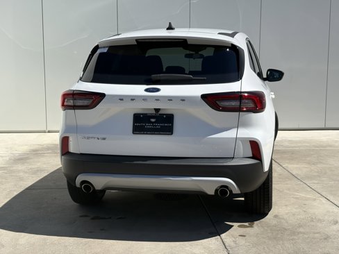 Used 2023 Ford Escape Active image 6