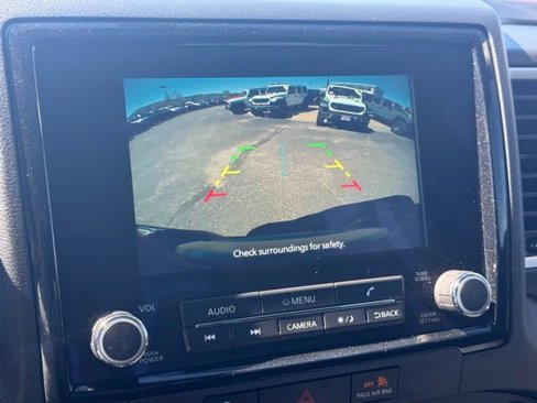 Used 2024 Nissan Frontier SV w/ Technology Package image 33