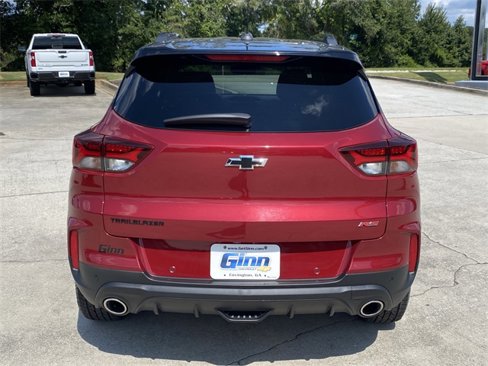 Used 2021 Chevrolet TrailBlazer RS w/ Technology Package image 4