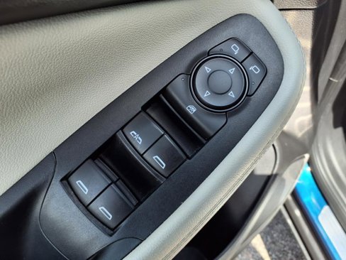 Used 2021 Buick Encore GX Preferred w/ Cold Weather Comfort Package image 19
