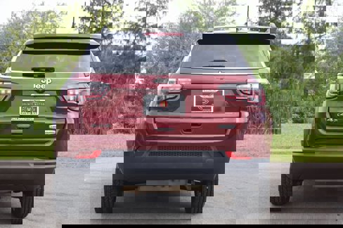 Used 2020 Jeep Compass Latitude w/ Cold Weather Group image 57