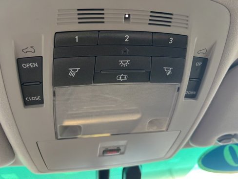 Used 2010 Lexus RX 450h AWD image 38