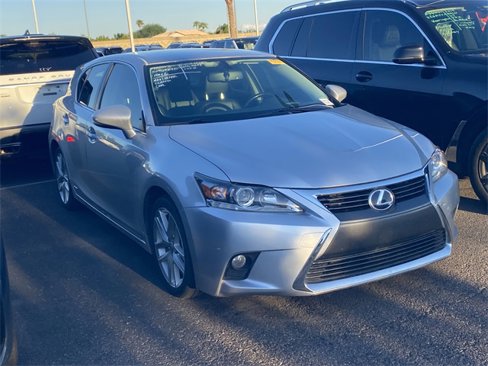 Used 2016 Lexus CT 200h image 3