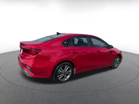 Used 2024 Kia Forte LXS image 15