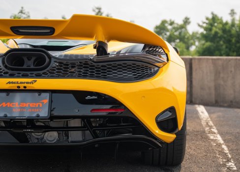 New 2025 McLaren 750S image 26