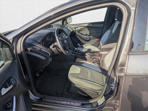 Used 2018 Ford Focus ST image 15