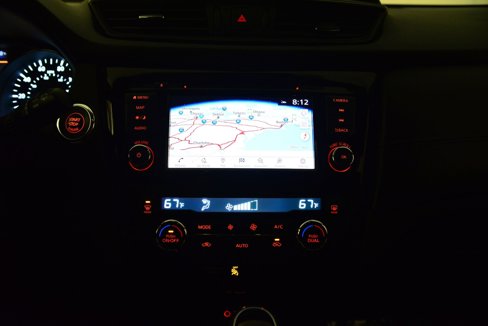 Used 2020 Nissan Rogue SL image 29