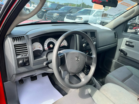 Used 2005 Dodge Dakota ST image 10