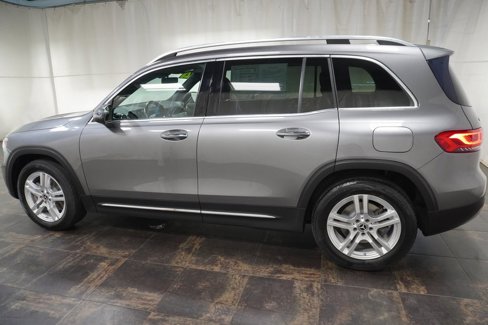 Used 2021 Mercedes-Benz GLB 250 4MATIC image 8
