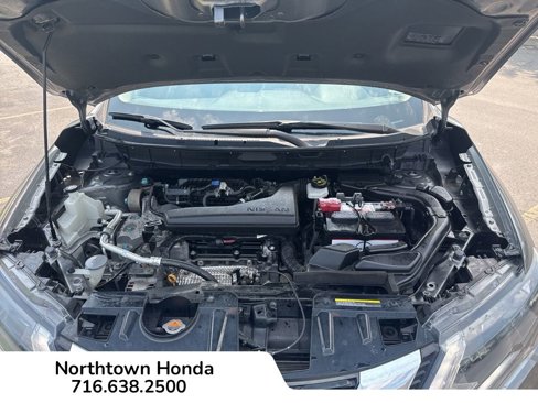 Used 2019 Nissan Rogue SV image 15