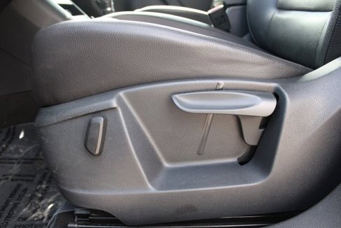 Used 2017 Volkswagen Tiguan S image 13