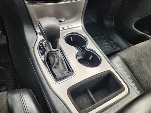 Used 2019 Jeep Grand Cherokee Altitude image 18