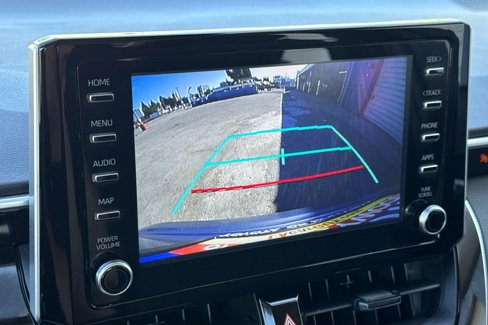 Used 2020 Toyota Corolla LE image 18