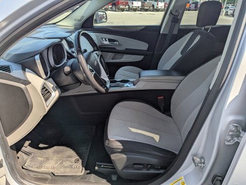 Used 2012 Chevrolet Equinox LT image 2