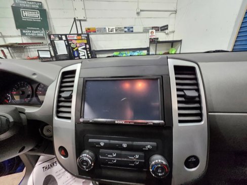 Used 2015 Nissan Xterra X image 12